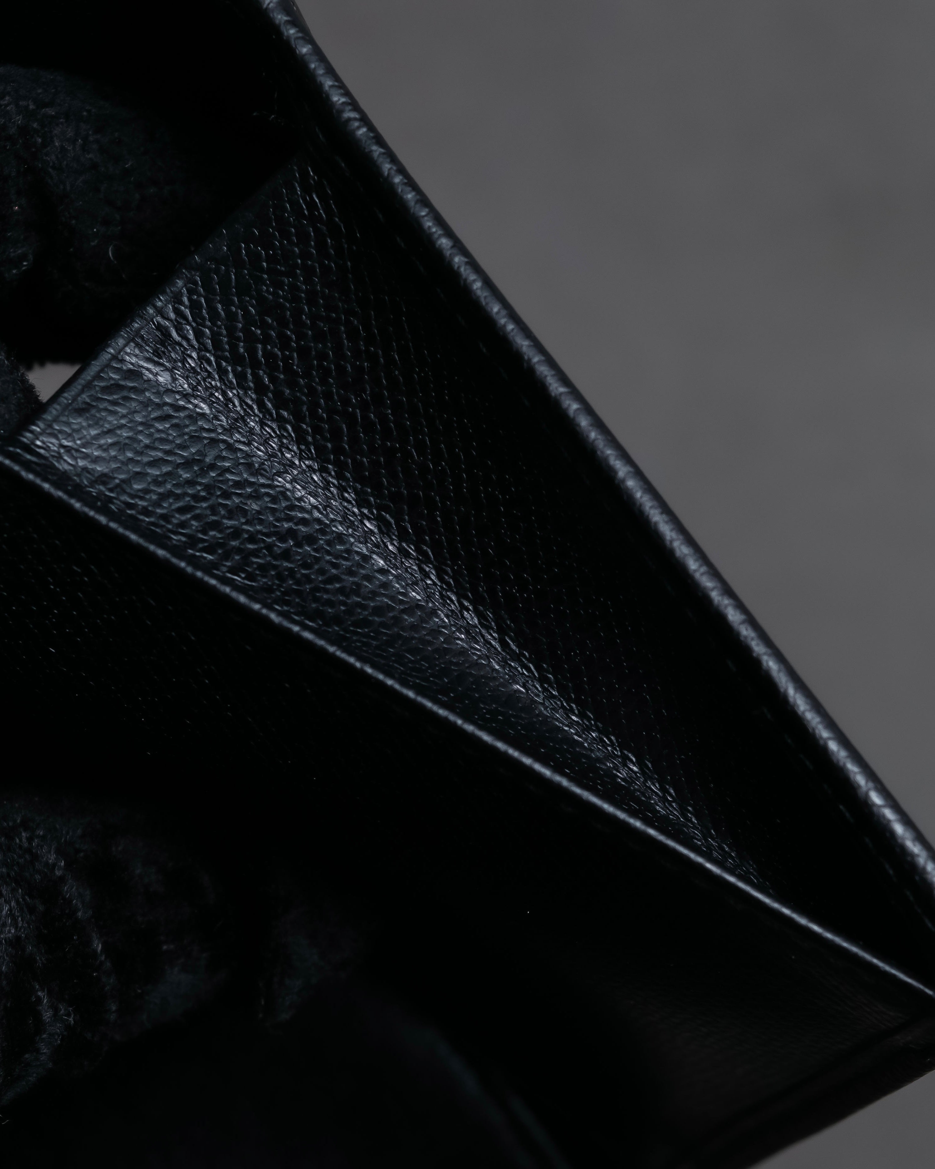 "YVES SAINT LAURENT" Cassandra logo engraved leather bi-fold wallet