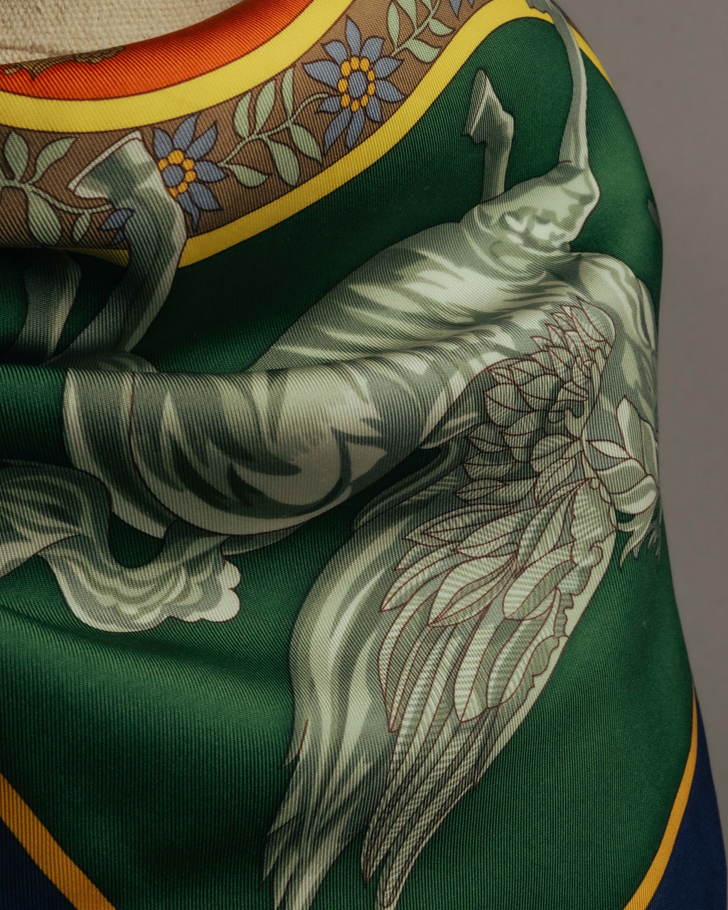 "Hermès" 90's-00's Classic printed silk scarf
