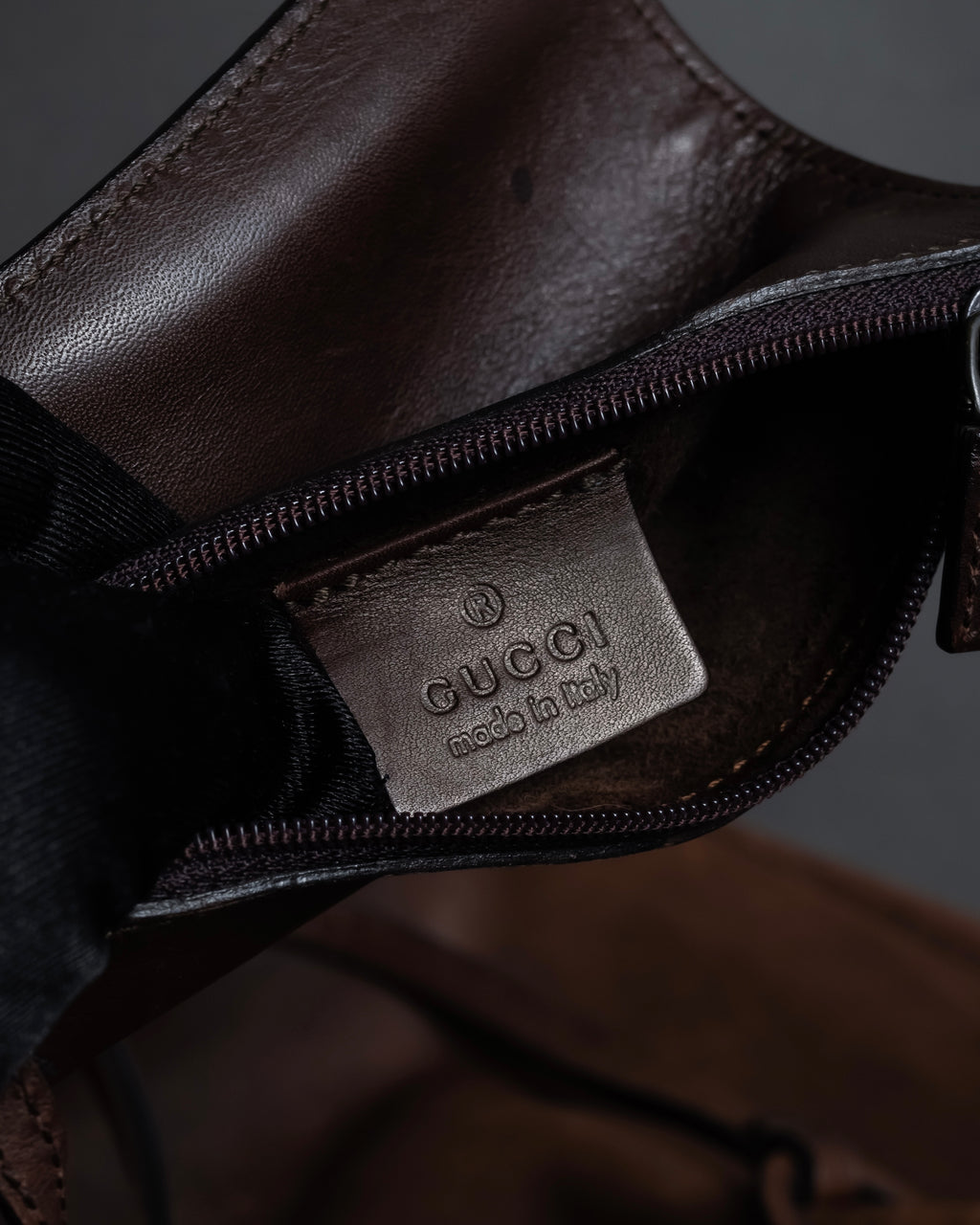 "GUCCI" Horizontally elegant silhouette oiled leather one-shoulder bag