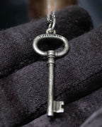 "Tiffany&Co" Key design necklace