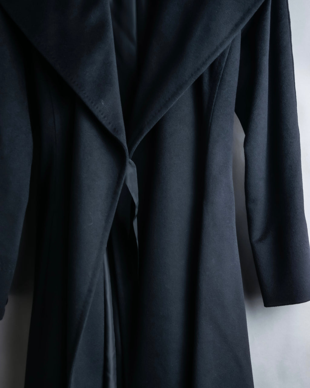 "PAUL SMITH" 100% wool maxi length belted gown coat