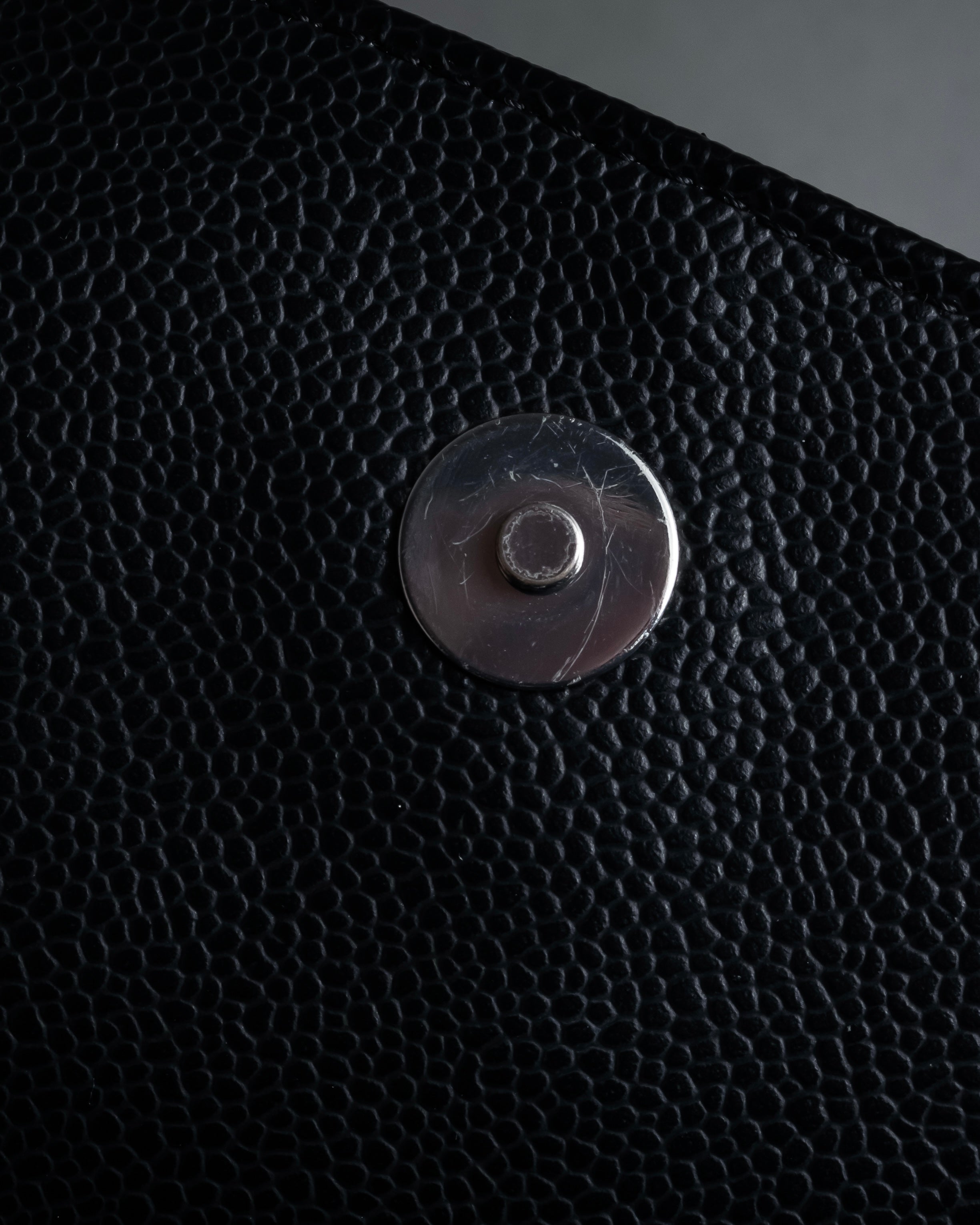 "VALENTINO" Textured leather V tassel chain shoulder bag