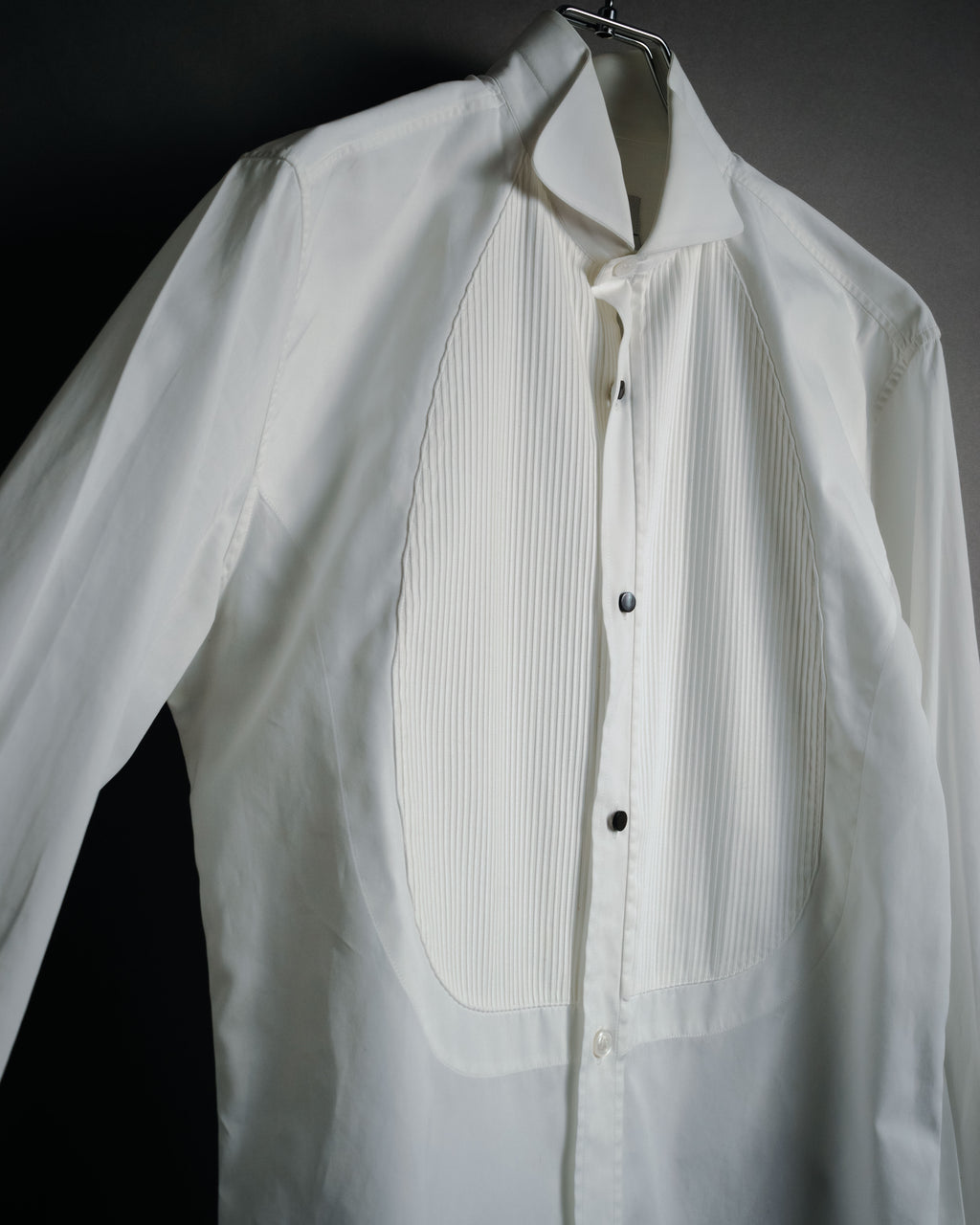 –SPECIAL– "Yves Saint Laurent" 00’s Tuxedo bib-front wing-collar dress shirt