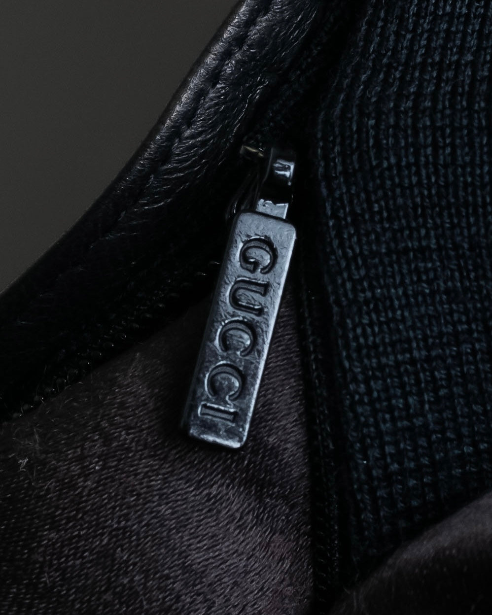 "GUCCI" Leather piping design box sleeve T-shirt