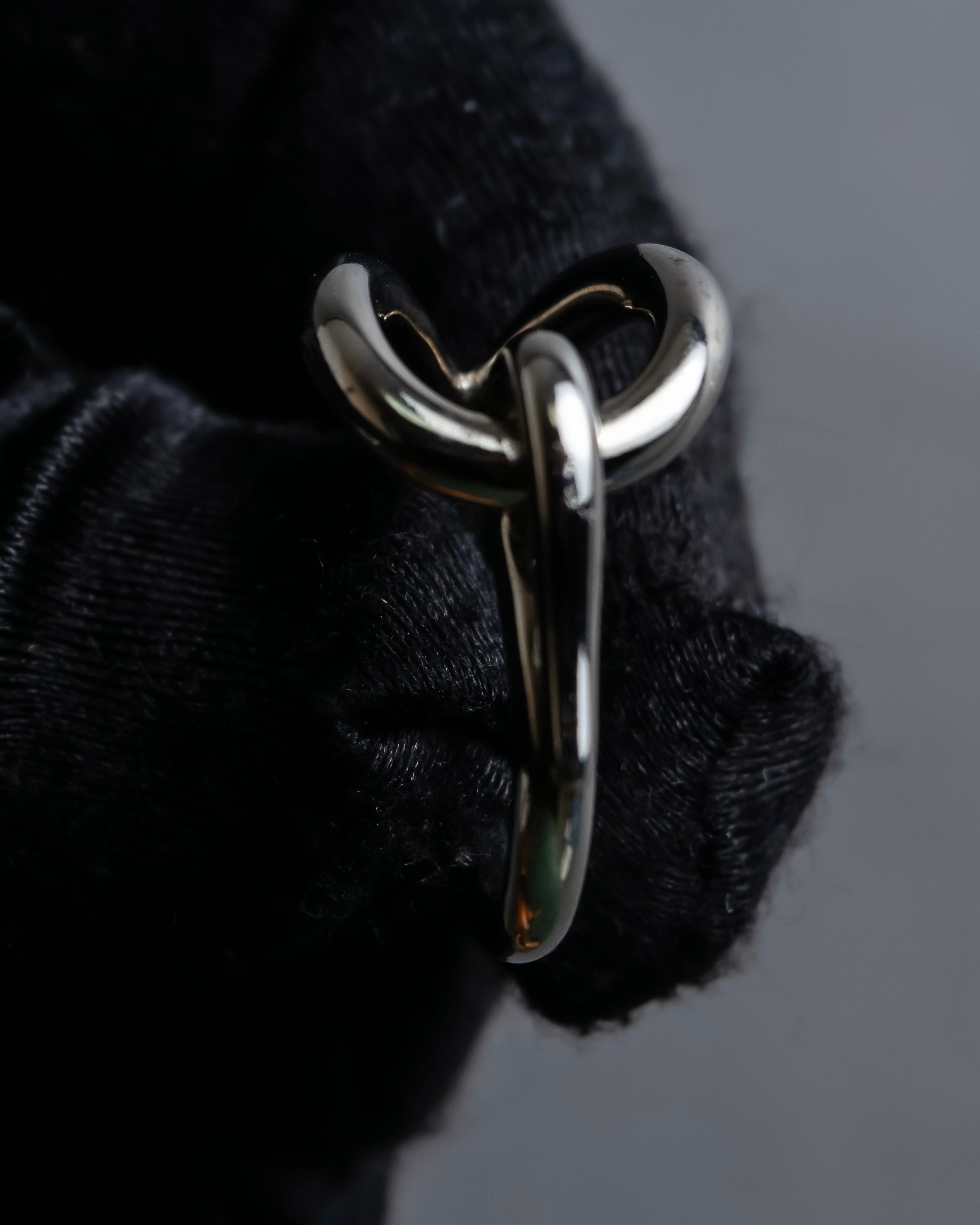 "HERMES" Jumbo silver scarf ring