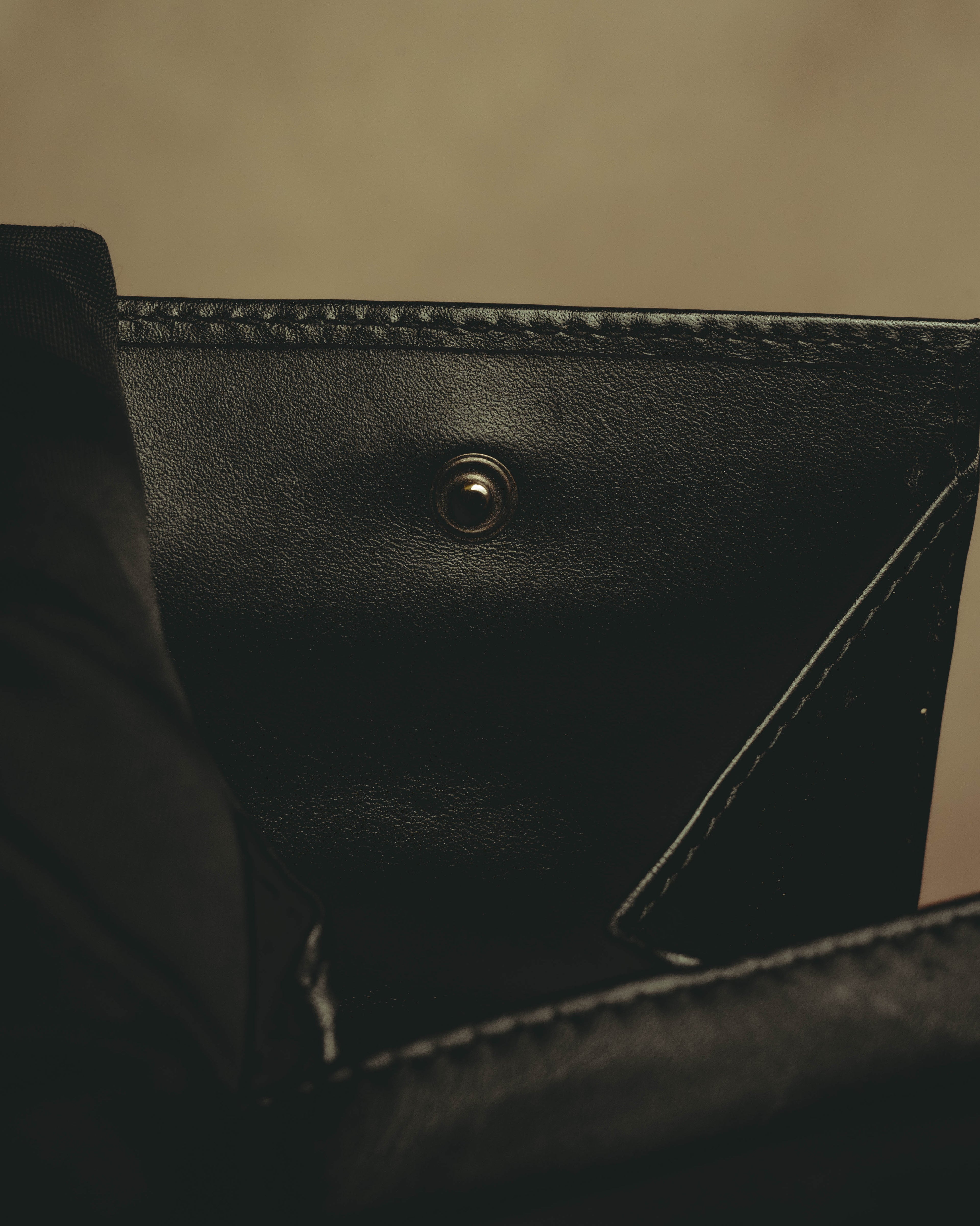 “BOTTEGA VENETA” 2010’s Intrecciato leather compact bi-fold wallet