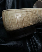 "GIORGIO ARMANI"Off-white crocodile leather loafers