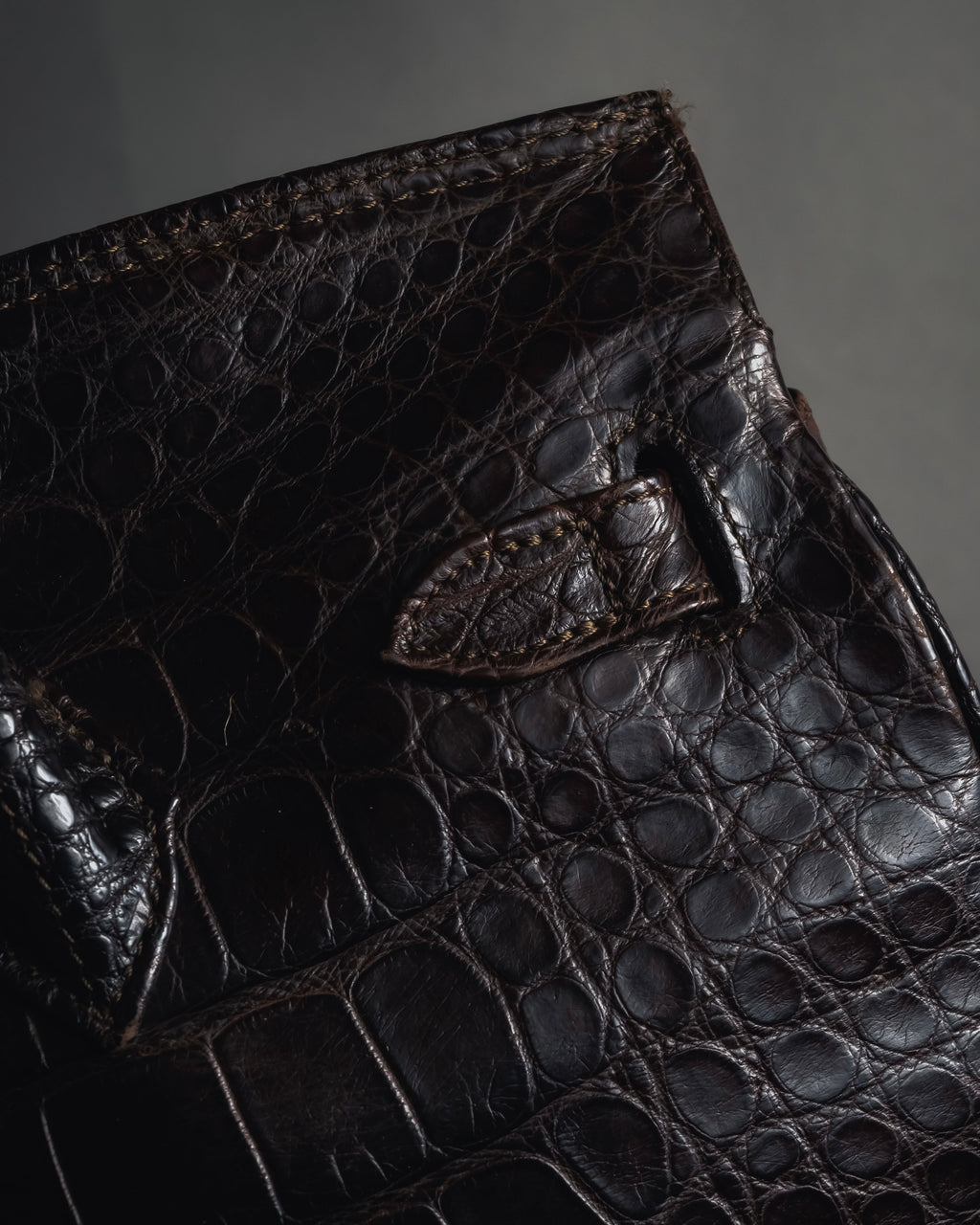 -SPECIAL- "Pierre Cardin"
90’s real crocodile leather top handle bag