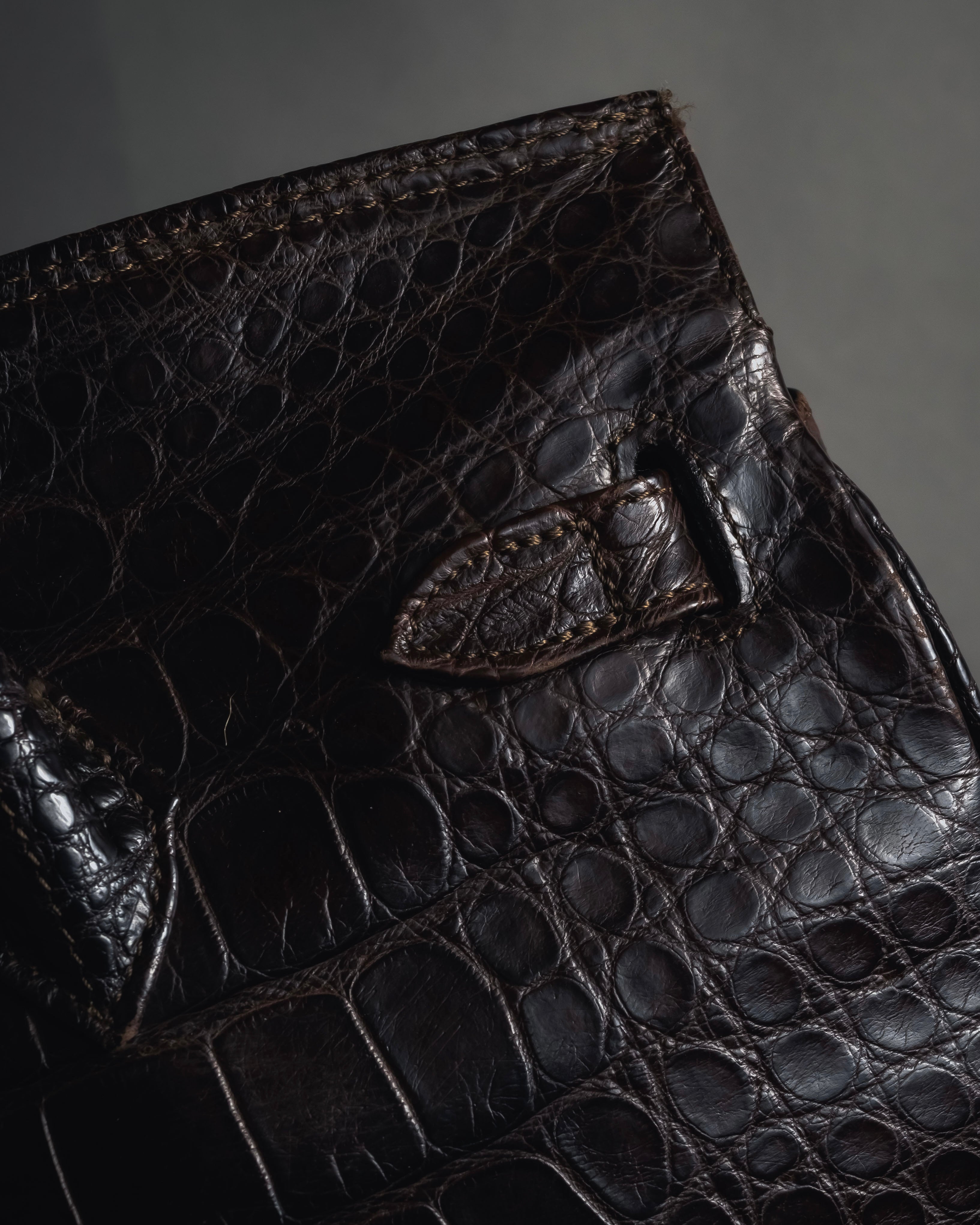 -SPECIAL- "Pierre Cardin"
90’s real crocodile leather top handle bag