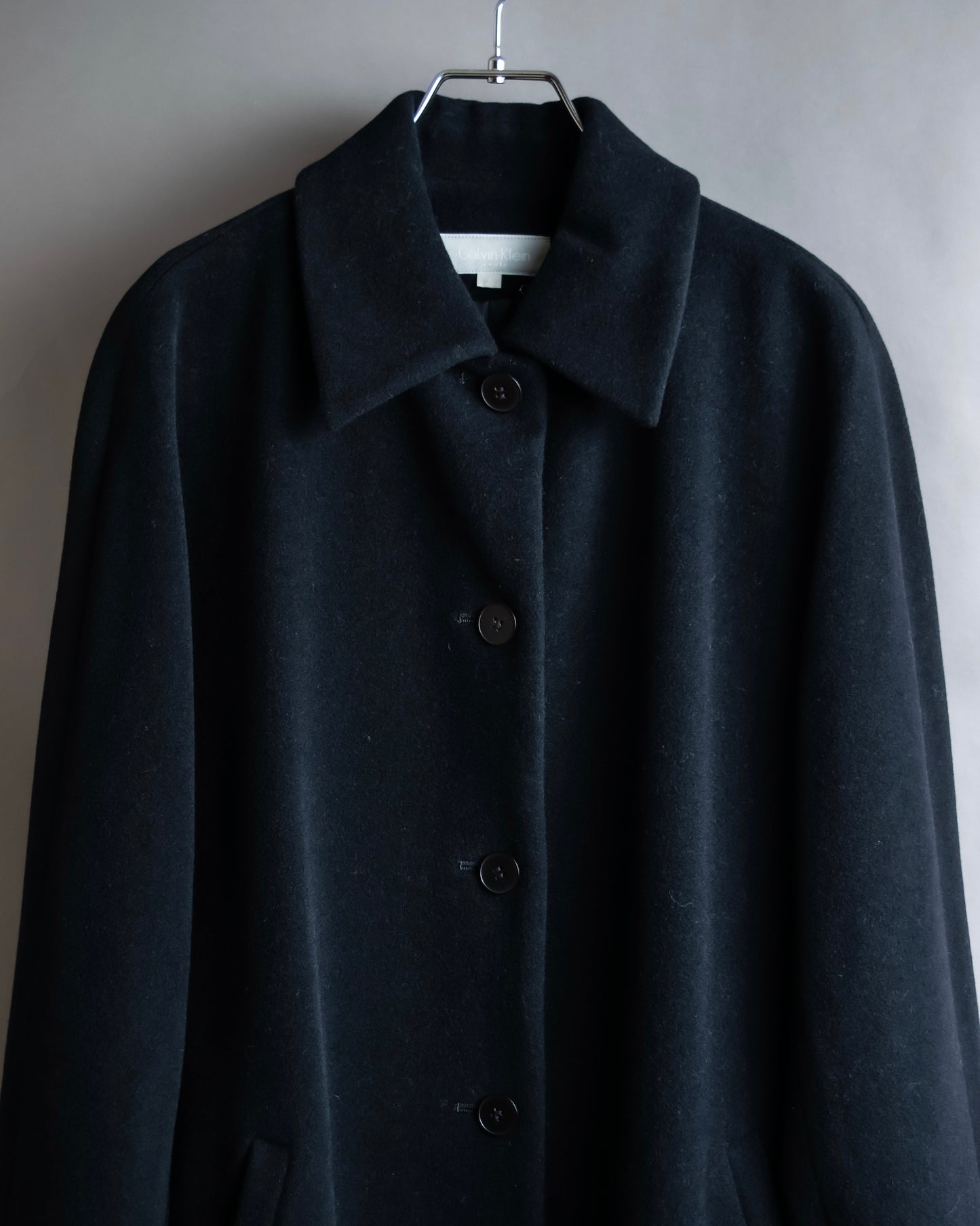 "CALVIN KLEIN" Oversized 5 button soutien collar coat