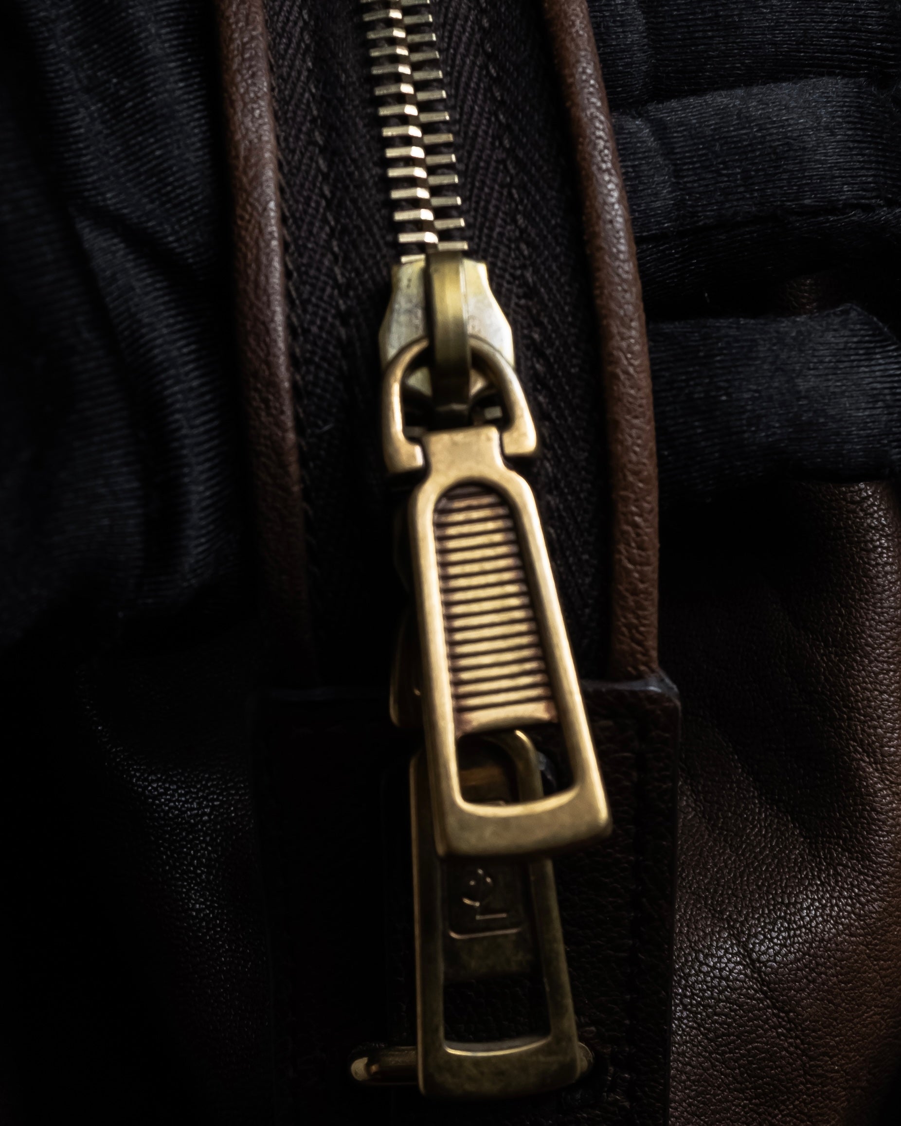 "YVES SAINT LAURENT" 11'year-12'year Chic Gabas leather bag