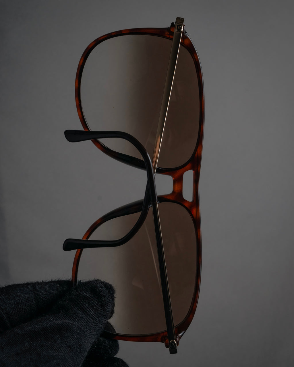“Christian Dior MONSIEUR”
80’s Oversized aviator sunglasses