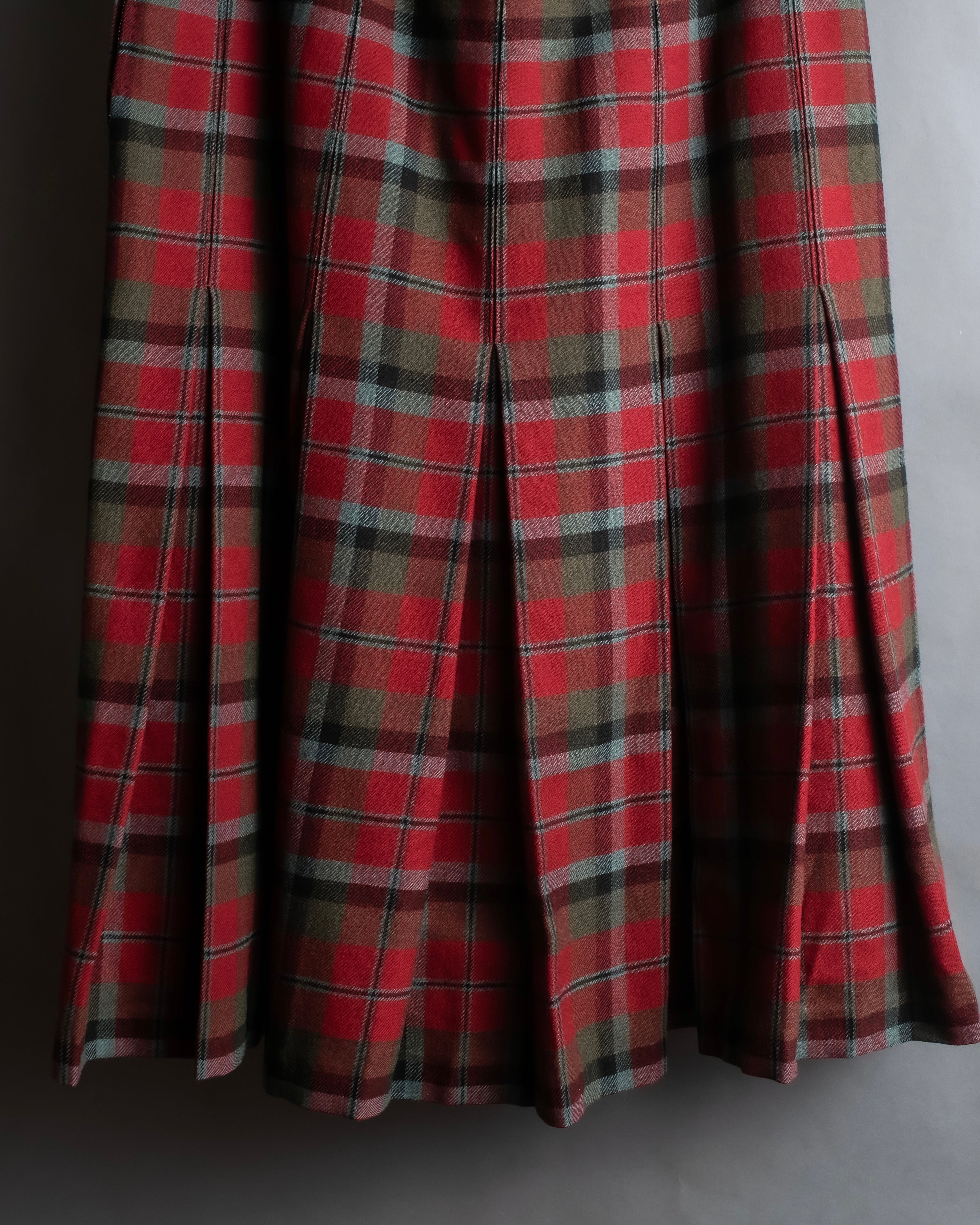 Vintage tartan check pleated skirt