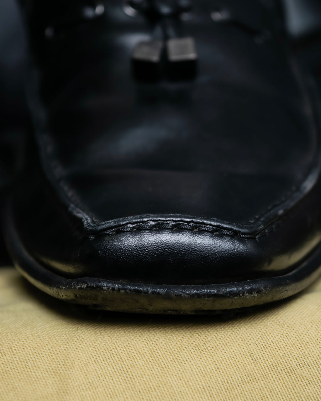 “Louis Vuitton” beautiful leather tasseled loafer