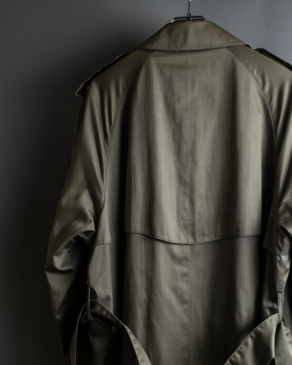 "Burberrys" Dark khaki belted trench coat