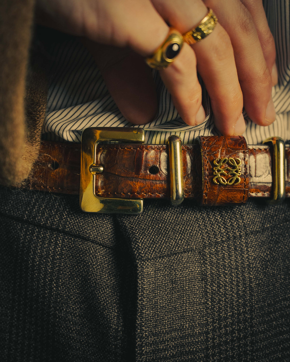 -SPECIAL- “LOEWE” 80’s-90’s Crocodile pattern anagram leather belt