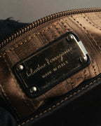 -SPECIAL- “Salvatore Ferragamo” 00’s-10’s Leather scale appliqué gancini shoulder bag