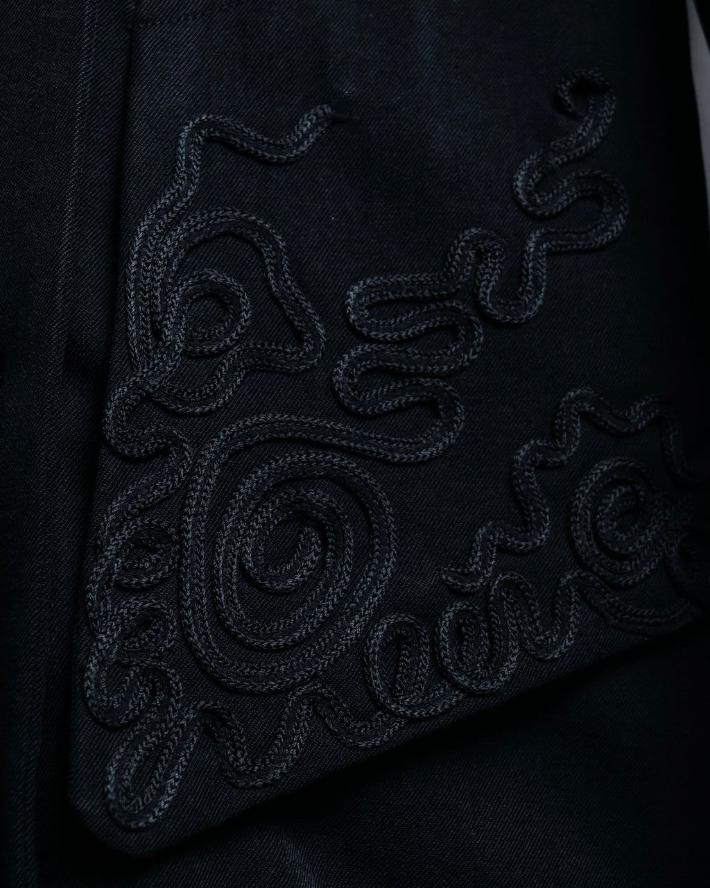 Hiroko Koshino Thin Long Embroidered Coat