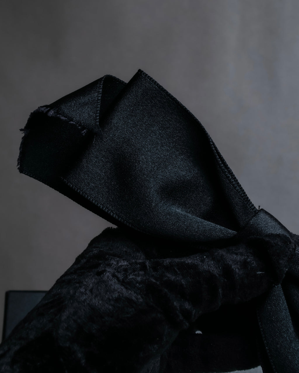 "CHANEL" 2001 Cruise Collection ribbon brooch