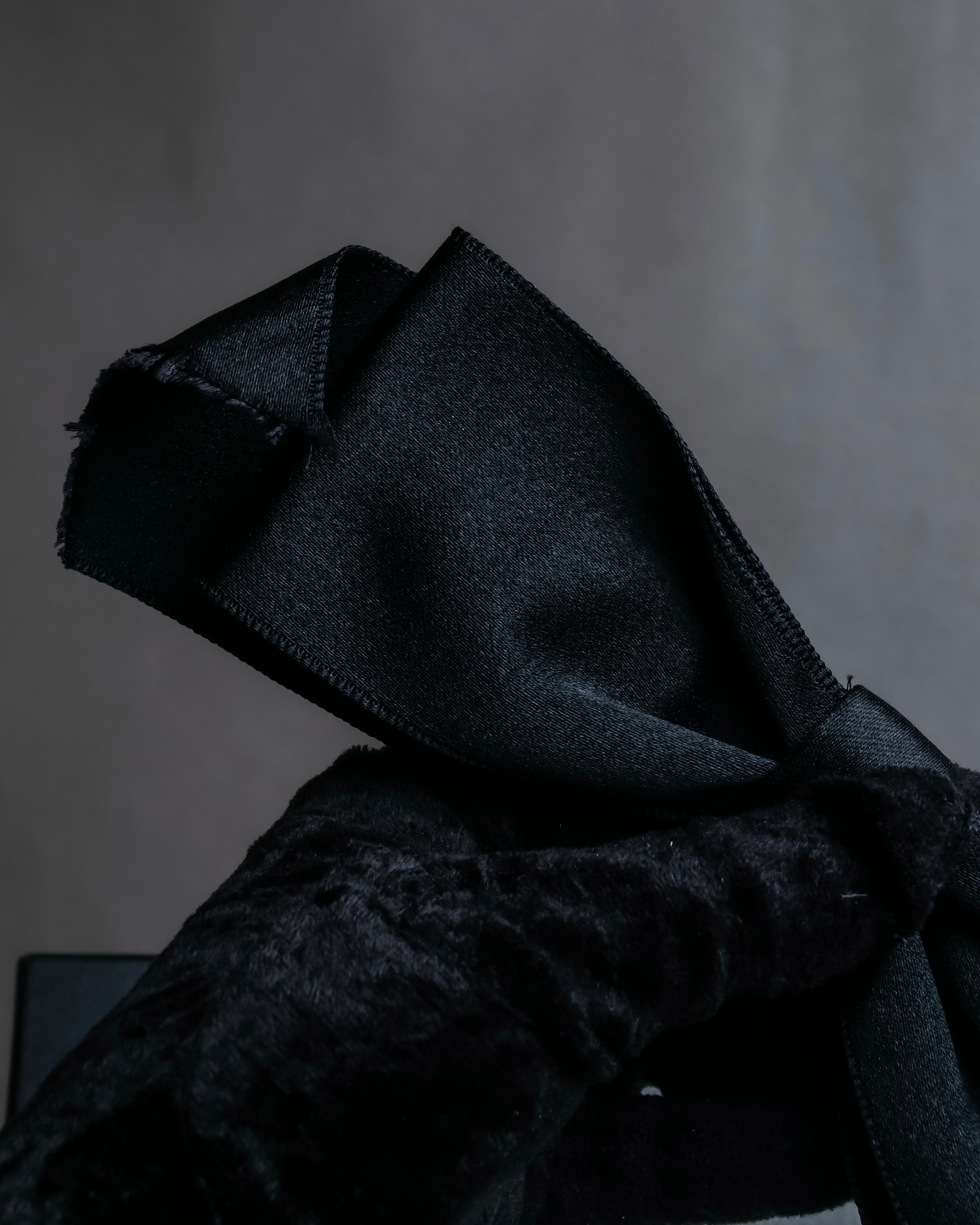 "CHANEL" 2001 Cruise Collection ribbon brooch