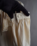 "GUCCI" Michele period frill lace silk bowtie shirt