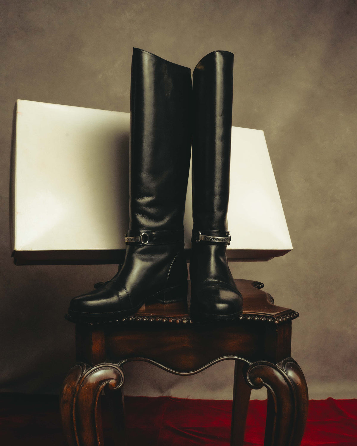 "Yves Saint Laurent" 90's Logo hardware knee-high boots