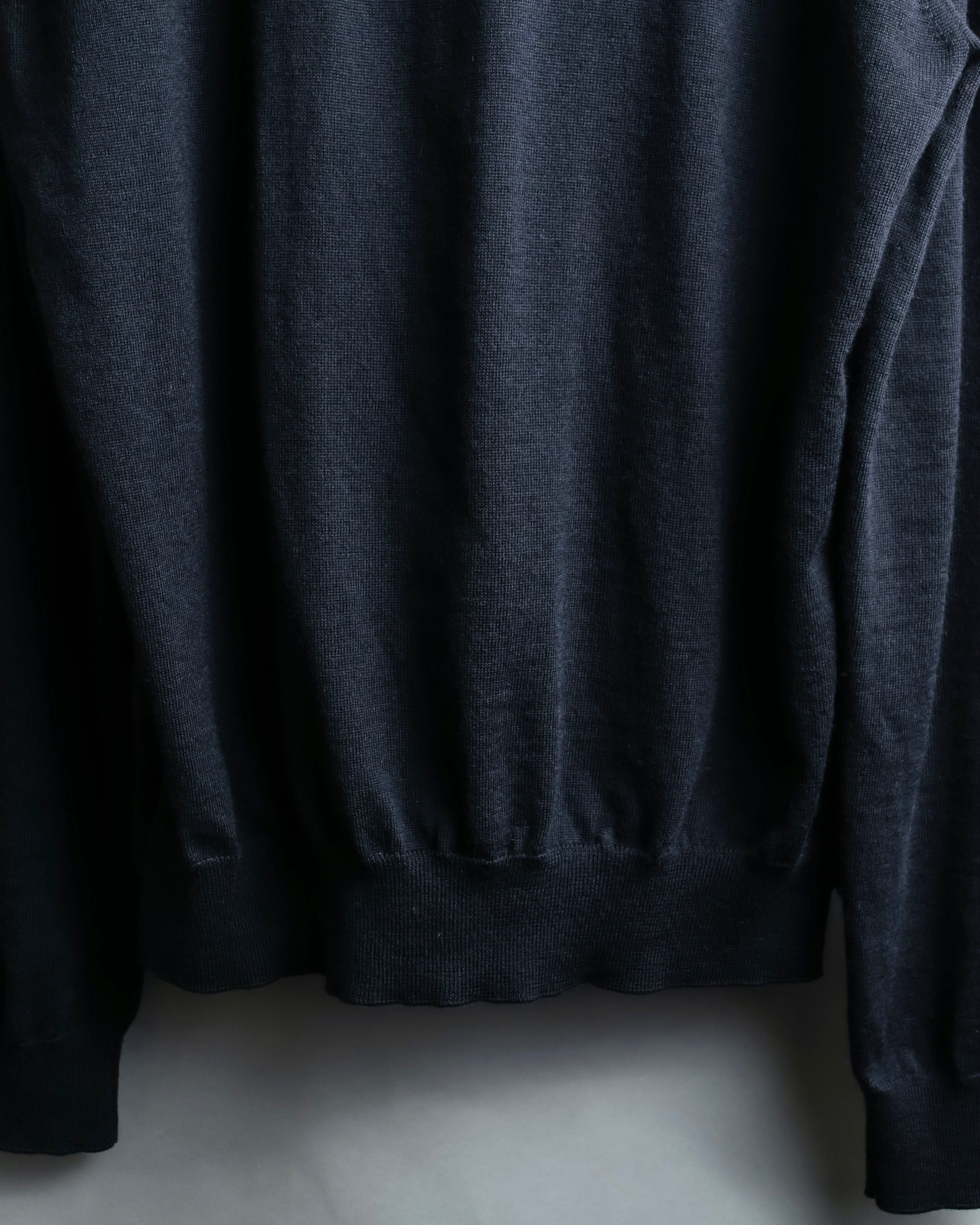 "MAISON MARGIELA"
Fur docking high gauge knit