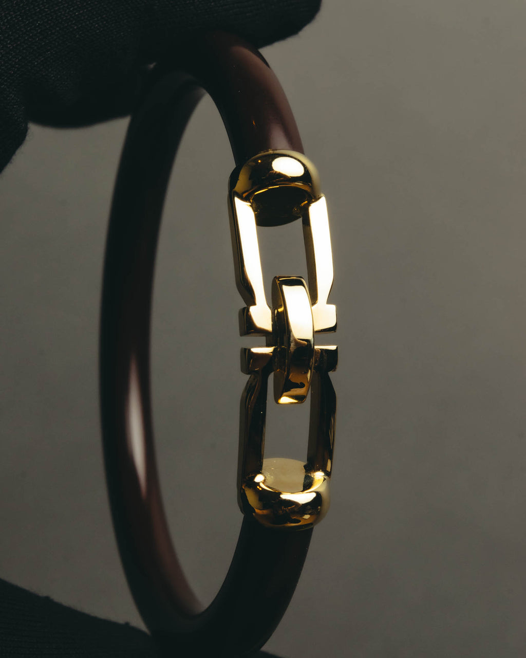 “Salvatore Ferragamo” 90’s-10’s Dark brown double Gancini bangle