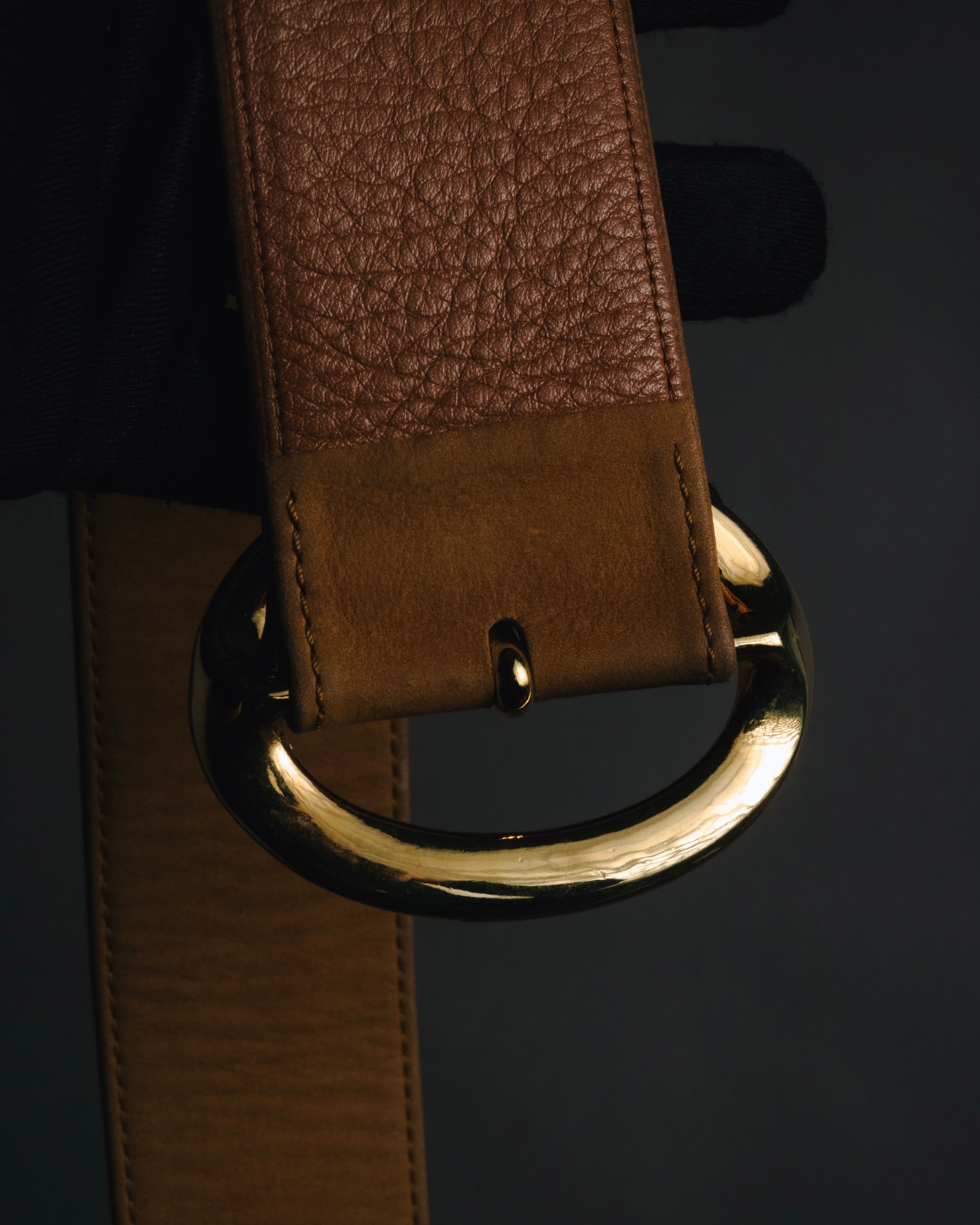 "Christian Dior" 98’s-05’s Wide grained oval logo buckle leather belt