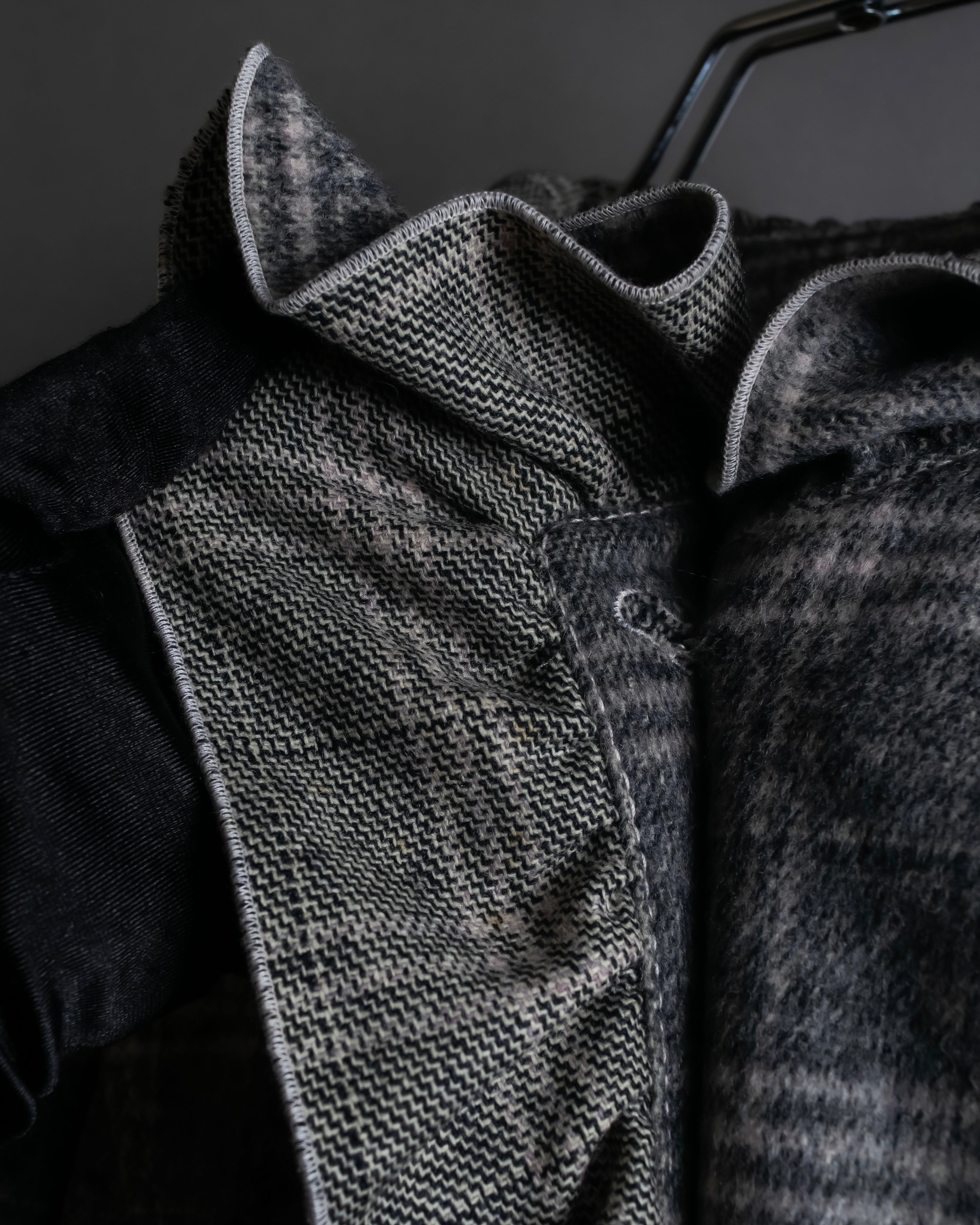 お取り置き分 "VALENTINO" Belted ruffle detail short jacket