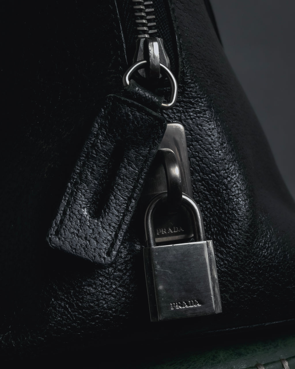 "PRADA" 90’s-00’s Vitello daino leather doctor bag