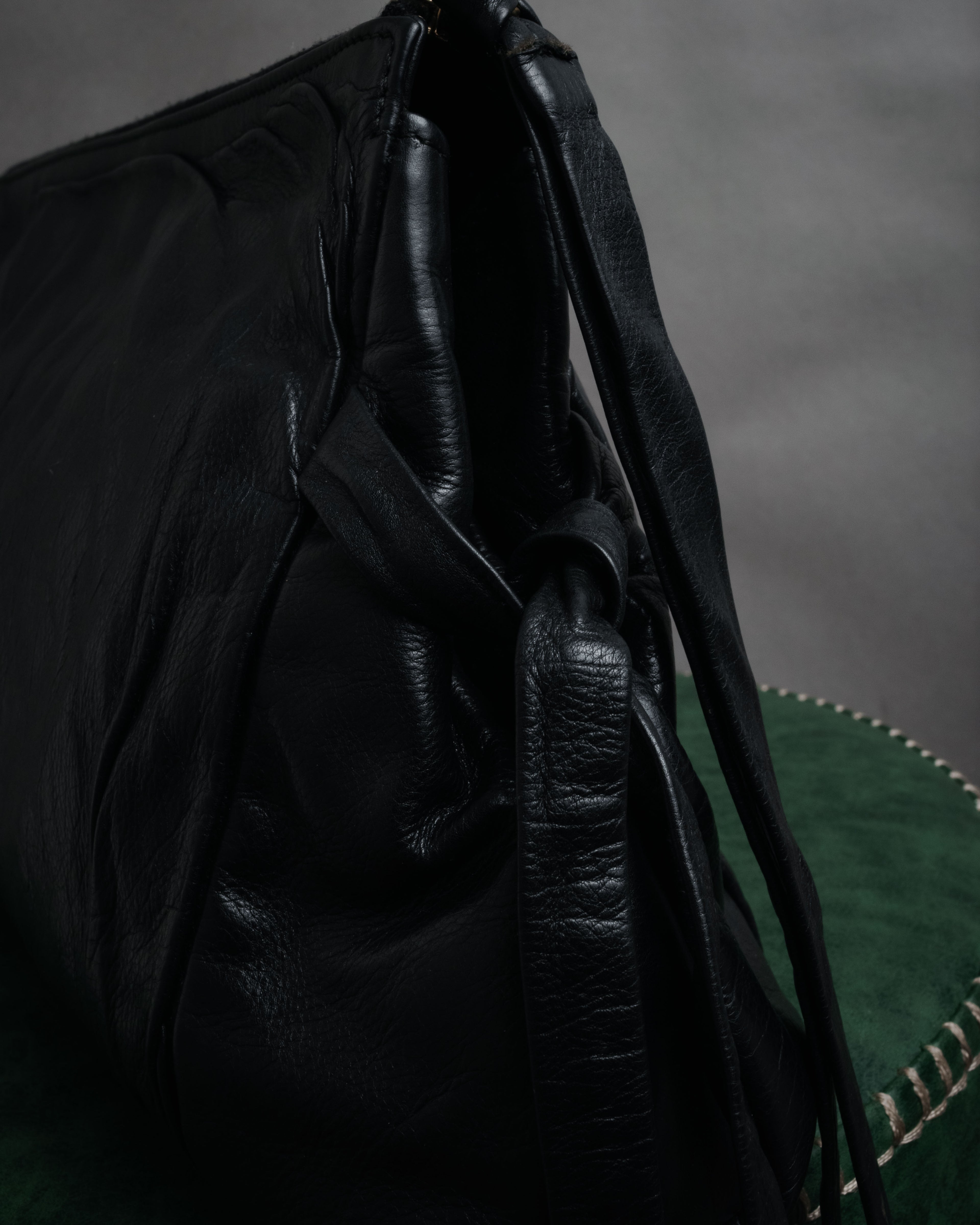 “GUCCI” 2007-2012 Crest emblem soft leather bag