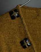 "PRADA" Jewelry decorative design V-neck knit