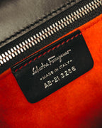 "Salvatore Ferragamo" 90's-00's Woven leather shoulder handbag