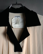 –SPECIAL– “CHANEL” 80’s-90’s pleated silk velvet trim blouse