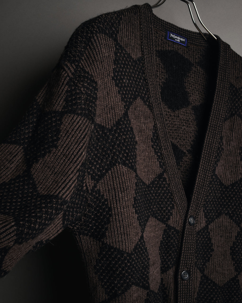“Yves Saint Laurent” 80’s-90’s geometric knit cardigan