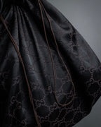 "GUCCI" 1970-80's Clasp design GG logo pattern shoulder bag