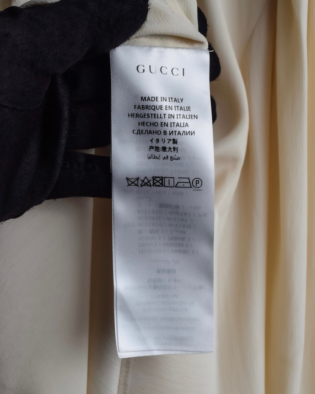 "GUCCI" Michele period frill lace silk bowtie shirt