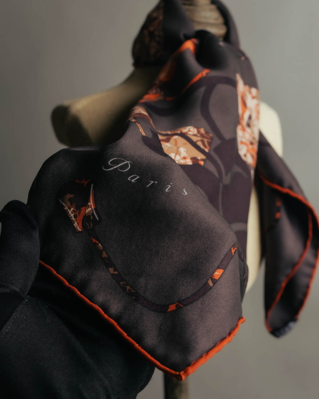 “Hermès” 2007 Kelly en calèche silk scarf