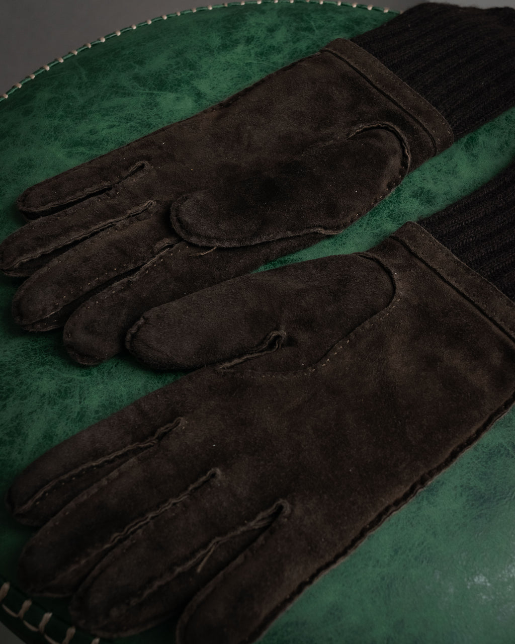 –SPECIAL– “HERMES” 80’s-90’s Cashmere lined suede driving gloves