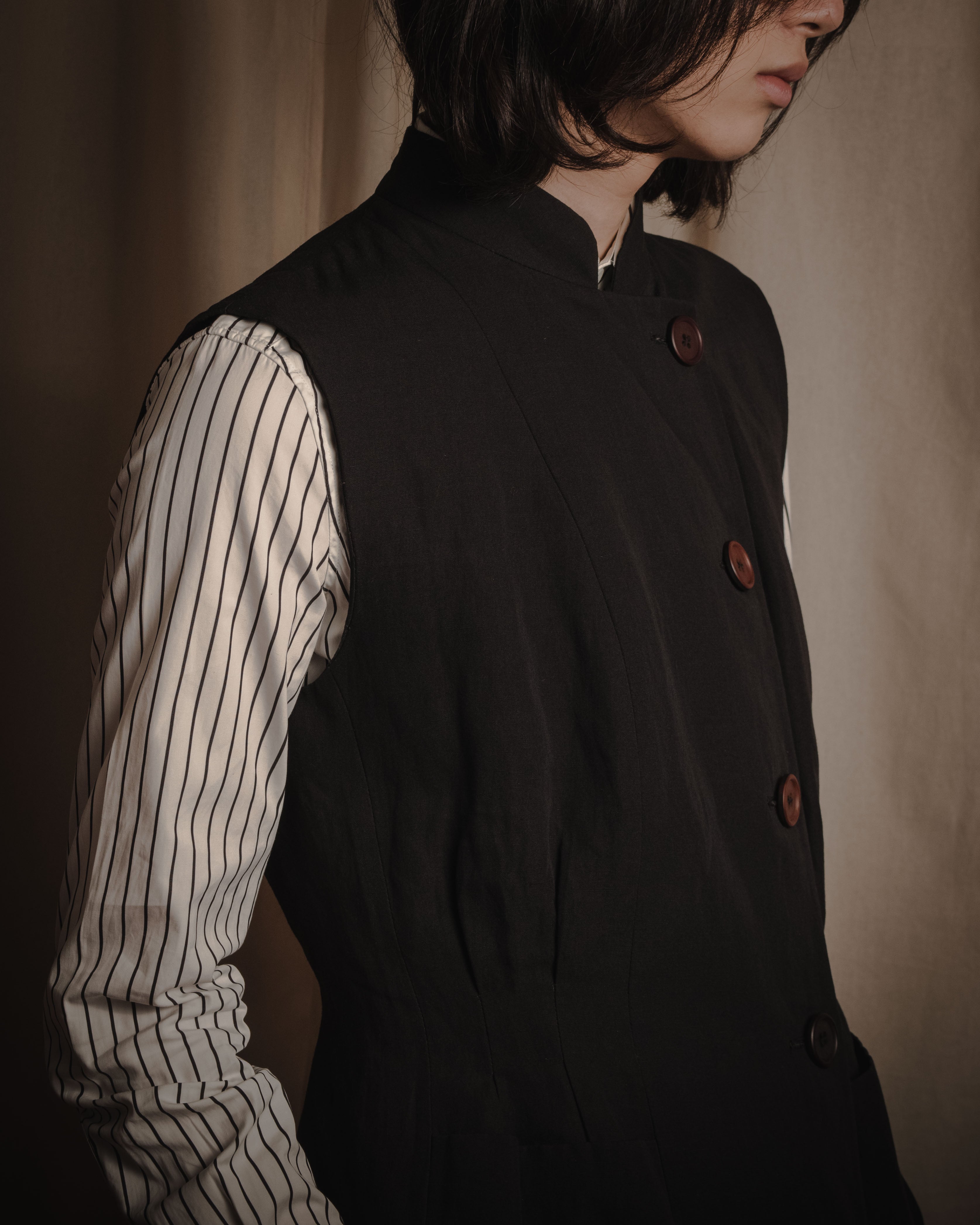 "GIORGIO ARMANI" Early 90s rayon linen asymmetric gilet