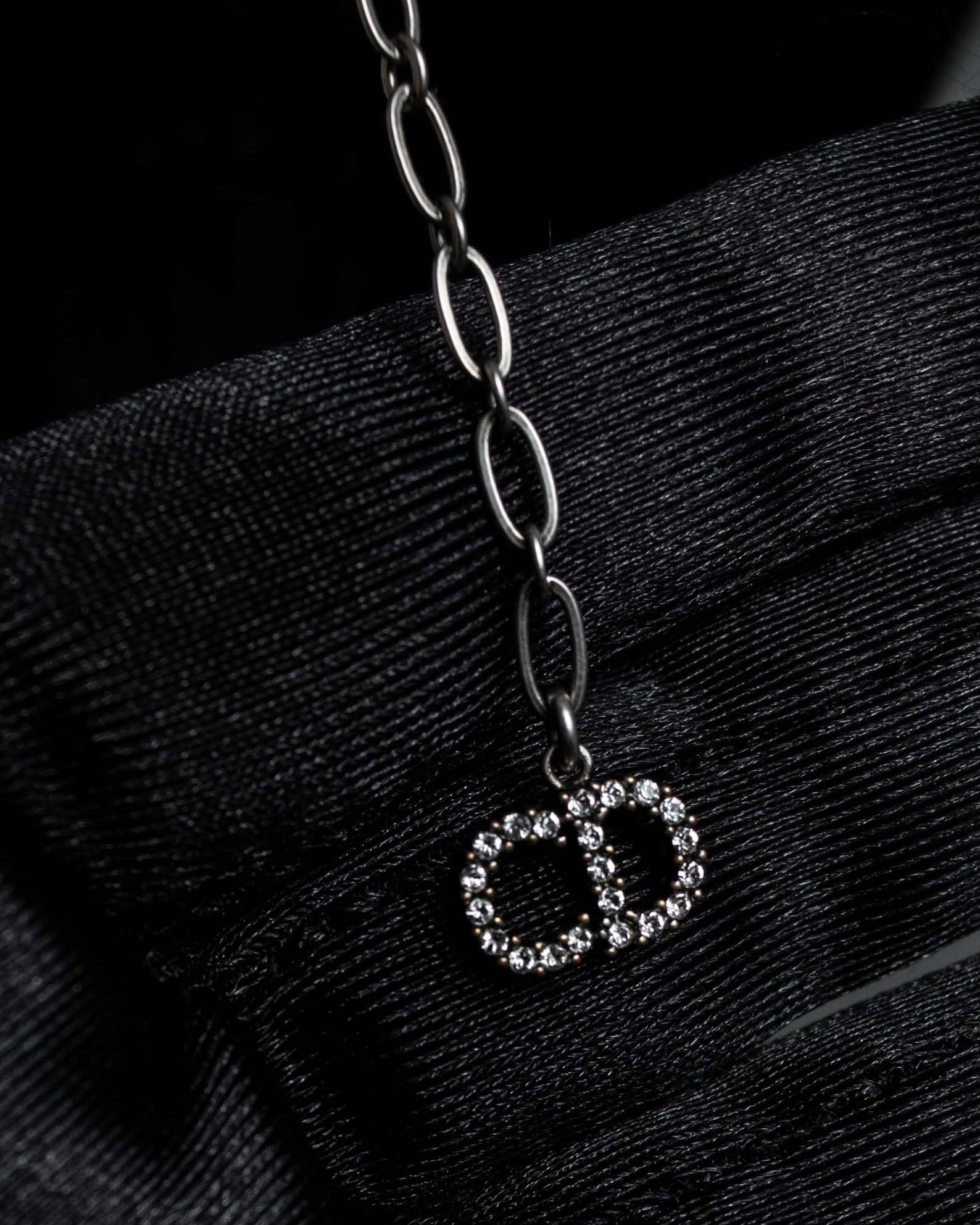 "DIOR" Velvet ribbon design star motif choker