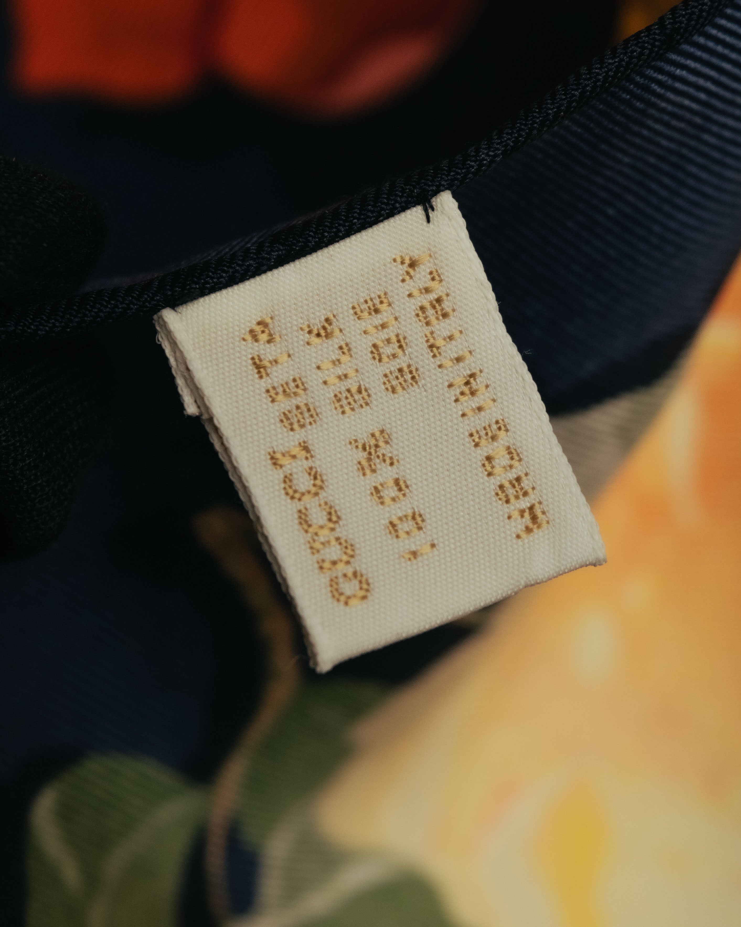 GUCCI” 90's-00's Flora logo silk scarf – MOOD