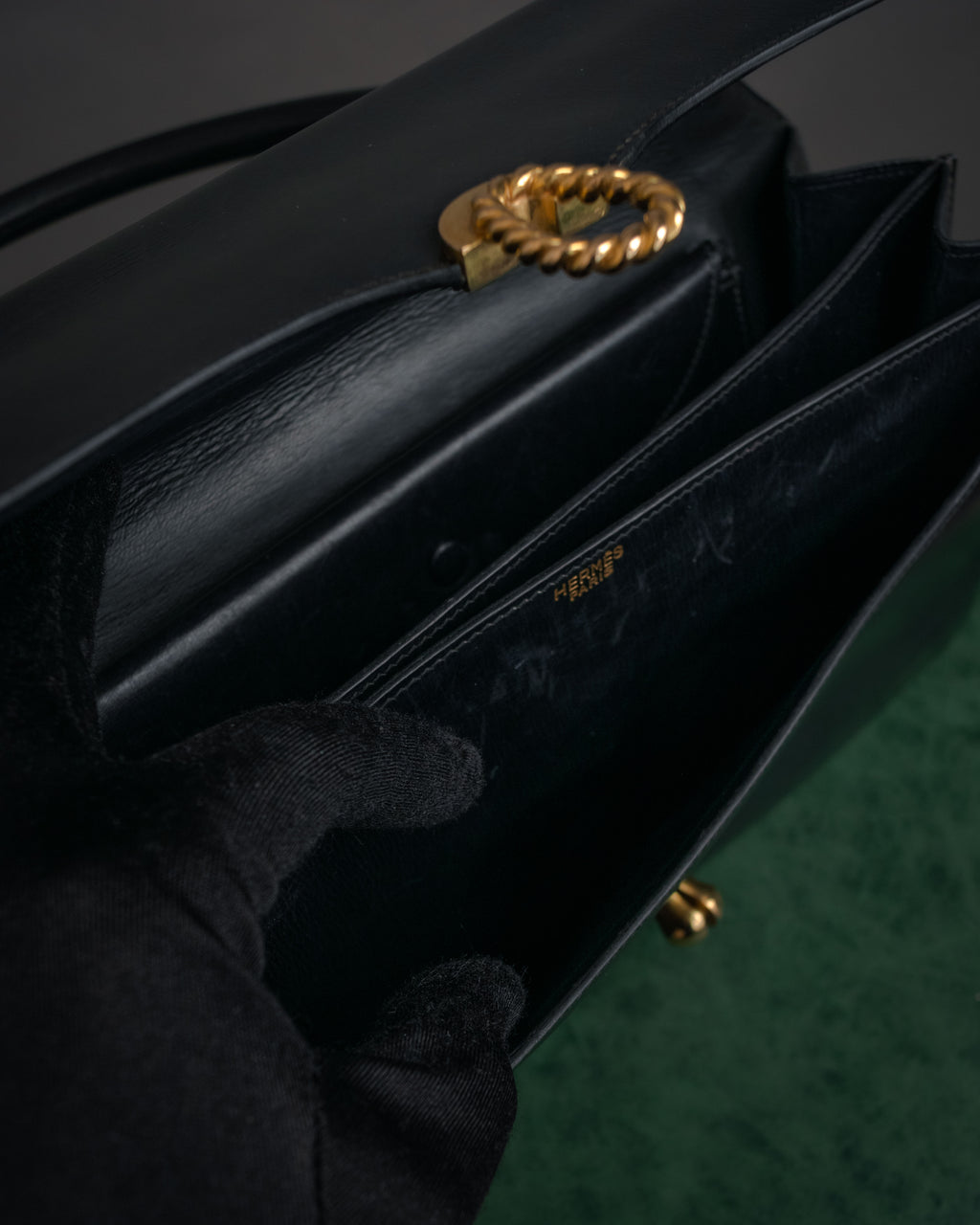 –SPECIAL– “HERMES” 50’s-60’s Escale box calf top handle bag