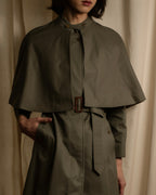 "BURBERRYS" Cape-attached design stand collar coat