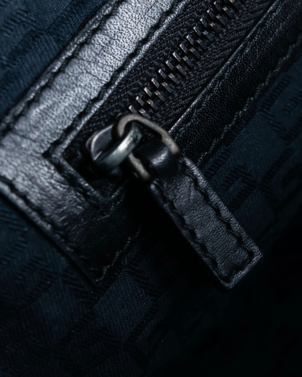 "GUCCI" Vintage gold metal fittings mini doctor bag