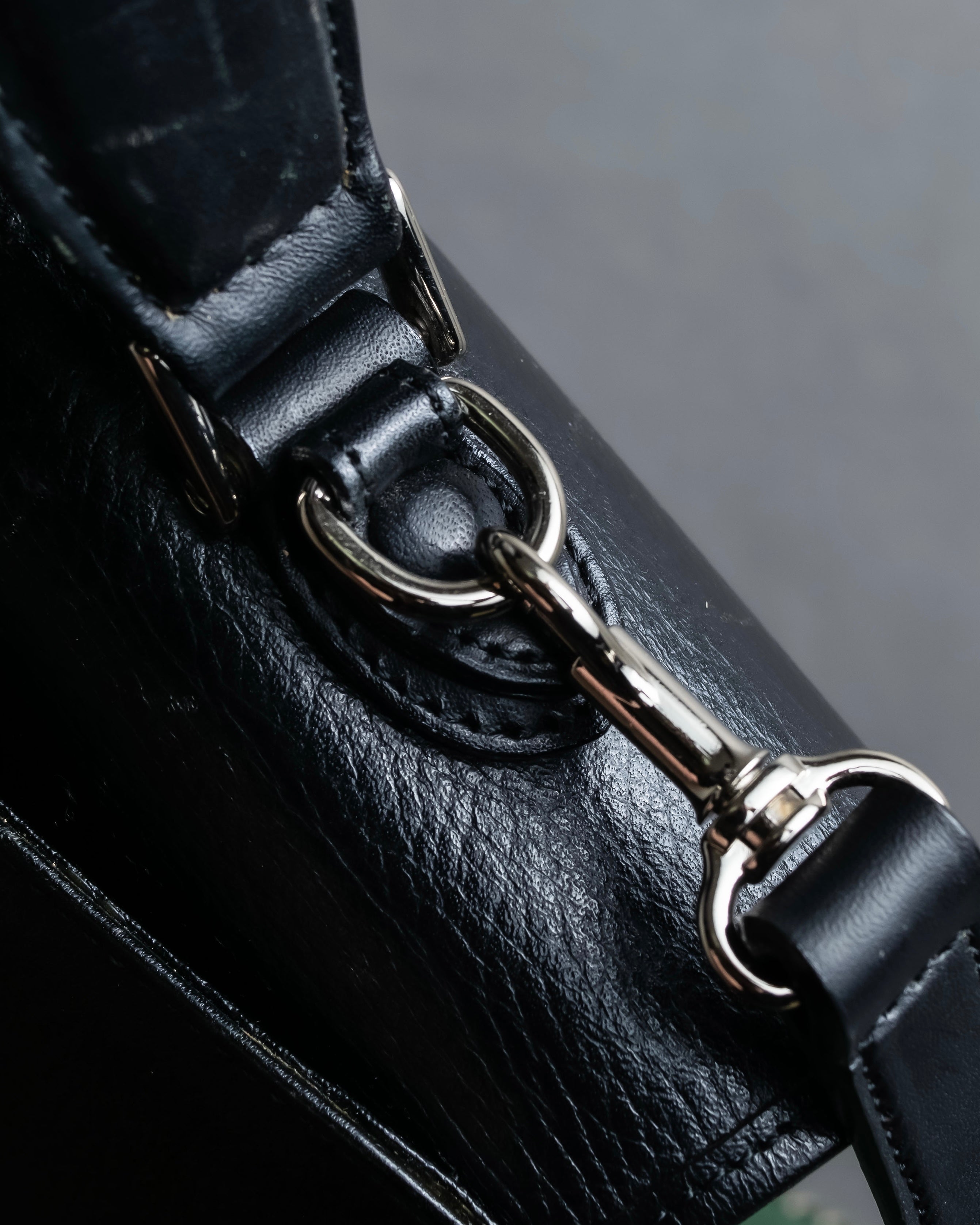 "BURBERRYS" Metal fittings design grain leather 2way bag