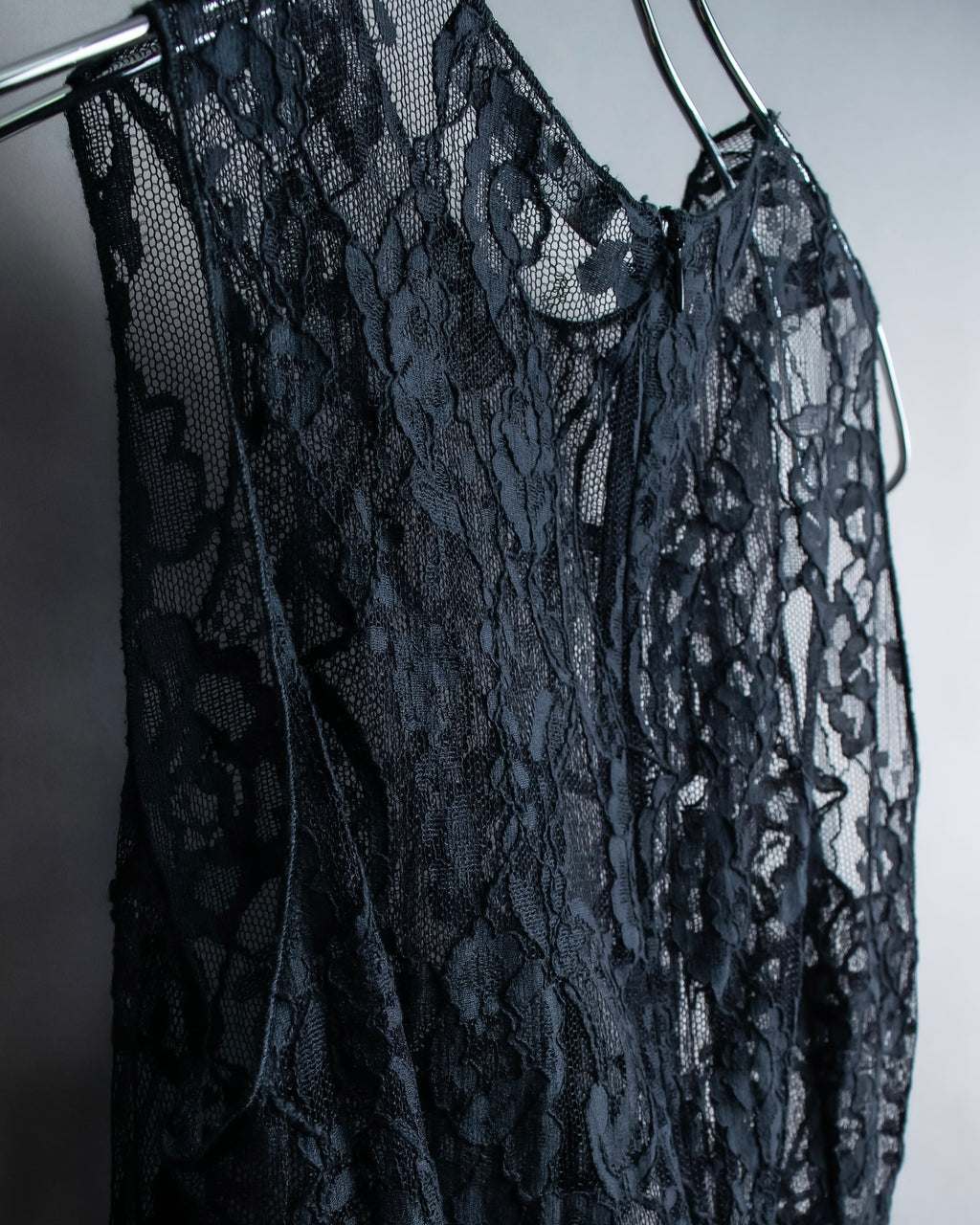 "D&amp;G" Botanical pattern lace shift dress