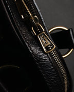 “Yves Saint Laurent rive gauche”
00’s Muse grained leather boston bag