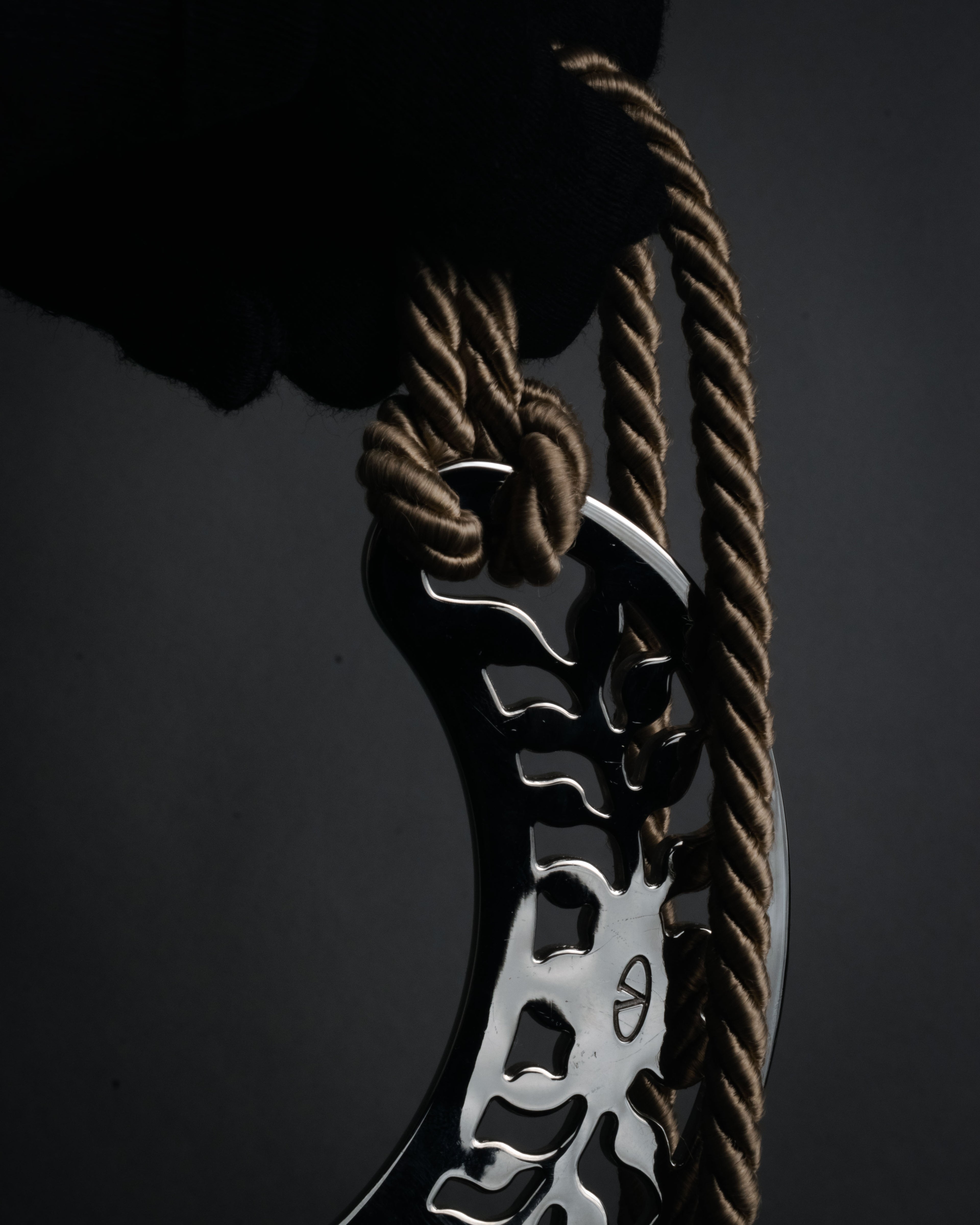 “VALENTINO GARAVANI” 2010’s Crystal embellished tassel cord belt